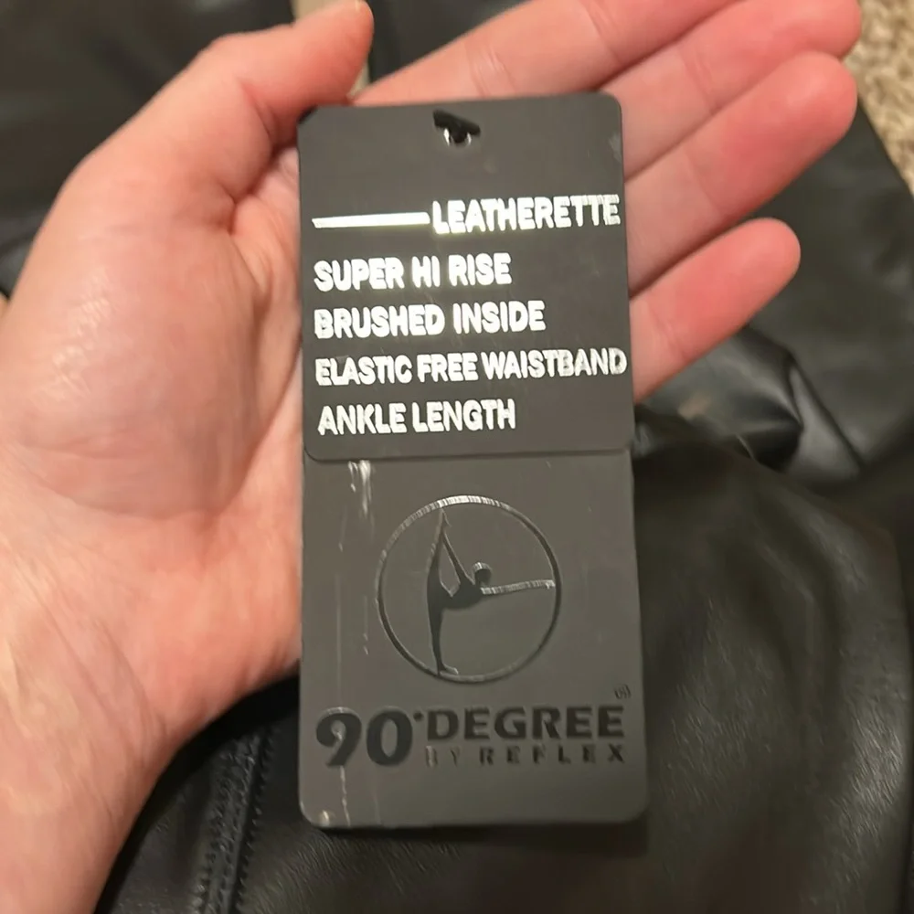 NWT 90 Degree by Reflex leatherette Leggings. Size Large - Picture 4 of 5